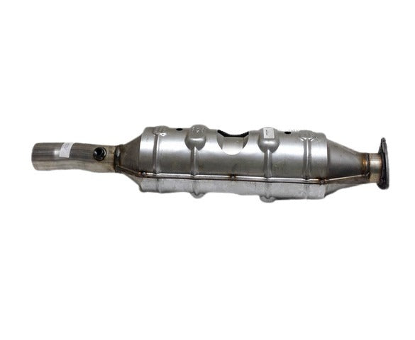 Davico Mfg Catalytic Converter P/N:19239 Fits: Ford E-150, Ford E-150 Club Wagon, Ford E-150 Econoline, Ford E-150 Econoline Club Wagon, Ford E-250, Ford E-250 Econoline, Ford E-350 Club Wagon, Ford E-350 Econoline Club Wagon, Ford E-350 Super Duty Image 3