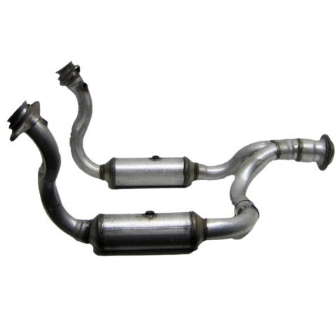 Davico Mfg Catalytic Converter P/N:49346 Fits: Ford F-250 Super Duty 10-08, Ford F-350 Super Duty 10-08, Ford F-450 Super Duty 10-08 Image 1