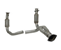 Davico Mfg Catalytic Converter P/N:19353 Fits: Chevrolet Avalanche 1500, Chevrolet Silverado 1500, Chevrolet Silverado 1500 Classic, Chevrolet Suburban 1500, Chevrolet Tahoe, GMC Sierra 1500, GMC Sierra 1500 Classic, GMC Yukon, GMC Yukon Xl 1500 Image 3