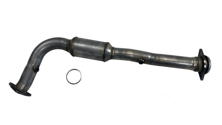 Davico Mfg Catalytic Converter P/N:19418 Fits: Hummer H2 06-03 Image 1