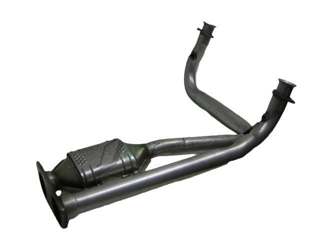 Davico Mfg Catalytic Converter P/N:104577 Fits: Chevrolet K2500 99-96, Chevrolet K2500 Suburban 1999, Chevrolet K2500 Suburban 97-96, Chevrolet K3500 2000, Chevrolet K3500 98-96 Image 2