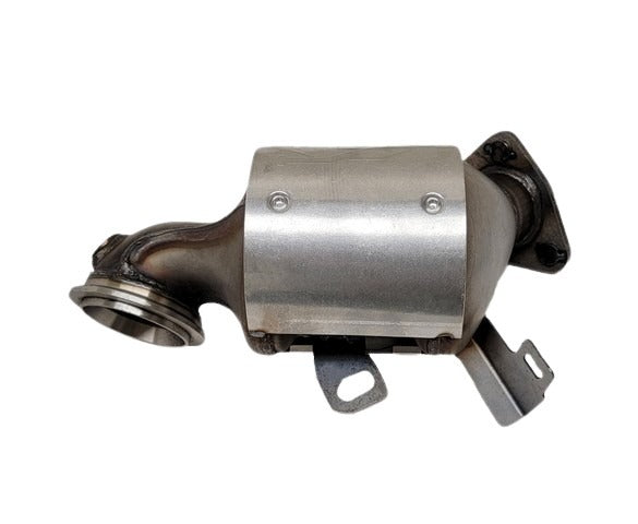Davico Mfg Catalytic Converter P/N:19518 Fits: Buick Encore 18-13, Chevrolet Cruze 15-11, Chevrolet Cruze Limited 2016, Chevrolet Sonic 17-12, Chevrolet Trax 18-15 Image 1