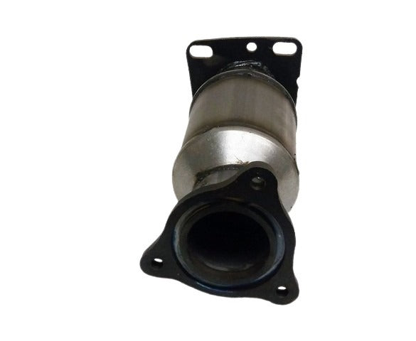 Davico Mfg Catalytic Converter P/N:19612 Fits: Buick Lacrosse 16-10, Buick Regal 15-11, Buick Verano 15-12, Chevrolet Impala 2014, Chevrolet Malibu 14-13 Image 2