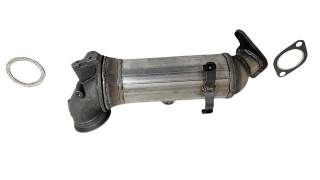 Davico Mfg Catalytic Converter P/N:49626 Fits: Chevrolet Equinox 22-18, Chevrolet Malibu 22-16, GMC Terrain 22-18 Image 1