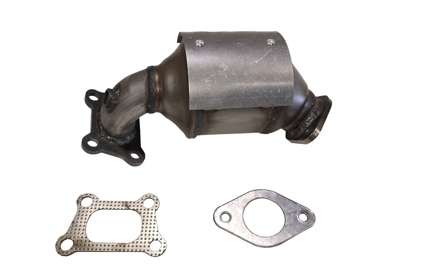 Davico Mfg Catalytic Converter P/N:19667 Fits: Cadillac Xt5 23-18, Cadillac Xt6 24-20, Chevrolet Blazer 24-19, GMC Acadia 23-18 Image 1