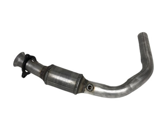 Davico Mfg Catalytic Converter P/N:197201 Fits: Chevrolet Silverado 1500 17-14, Chevrolet Suburban 16-15, Chevrolet Tahoe 16-15, GMC Sierra 1500 17-14, GMC Yukon 16-15, GMC Yukon Xl 16-15 Image 1