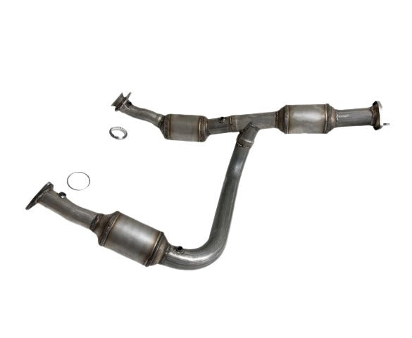 Davico Mfg Catalytic Converter P/N:19773 Fits: Chevrolet Express 3500 23-18, GMC Savana 3500 23-18 Image 1