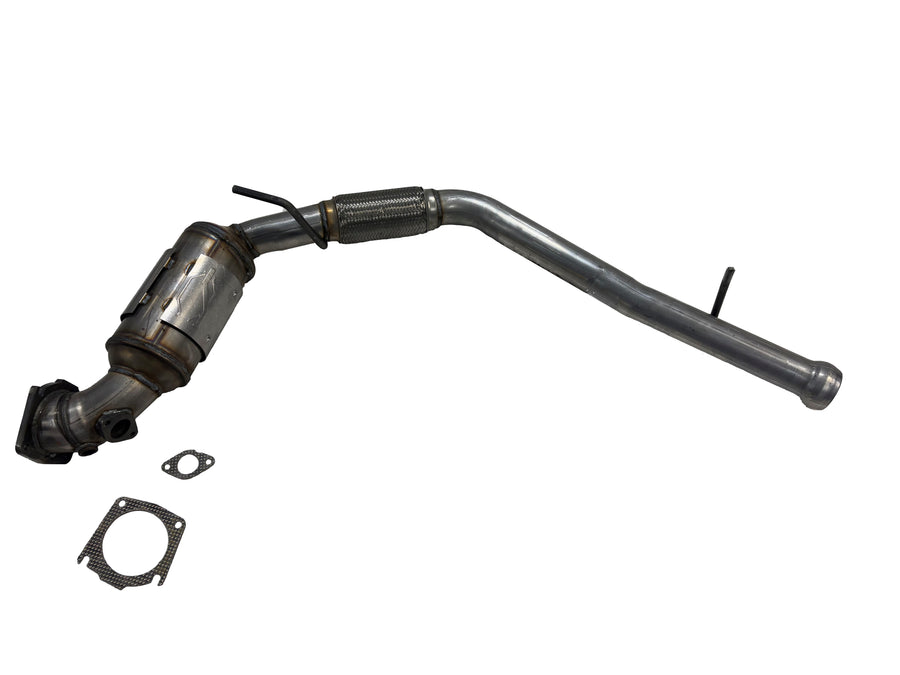 Davico Mfg Catalytic Converter P/N:19781 Fits: Jeep Wrangler 23-18 Image 1