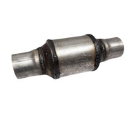 Davico Mfg Catalytic Converter-Universal P/N:851-225 Fits: Audi A4, Audi A4 Quattro, Chevrolet Astro, Chevrolet Express 1500, Chevrolet Express 2500, Chevrolet S10, Chrysler 300, Daewoo Nubira, Ford Explorer, Ford Fusion Image 1