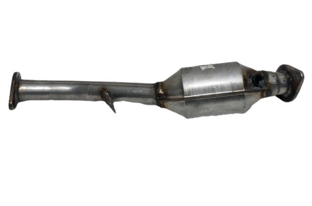 Davico Mfg Catalytic Converter P/N:DL-012 Fits: Subaru Impreza 96-93, Subaru Legacy 96-95 Image 3