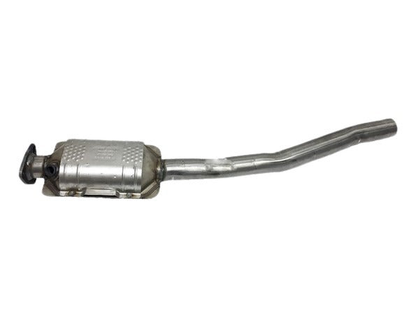 Davico Mfg Catalytic Converter P/N:DV-009 Fits: Volvo 240 92-90, Volvo 242 1984, Volvo 244 89-83, Volvo 245 89-83 Image 1